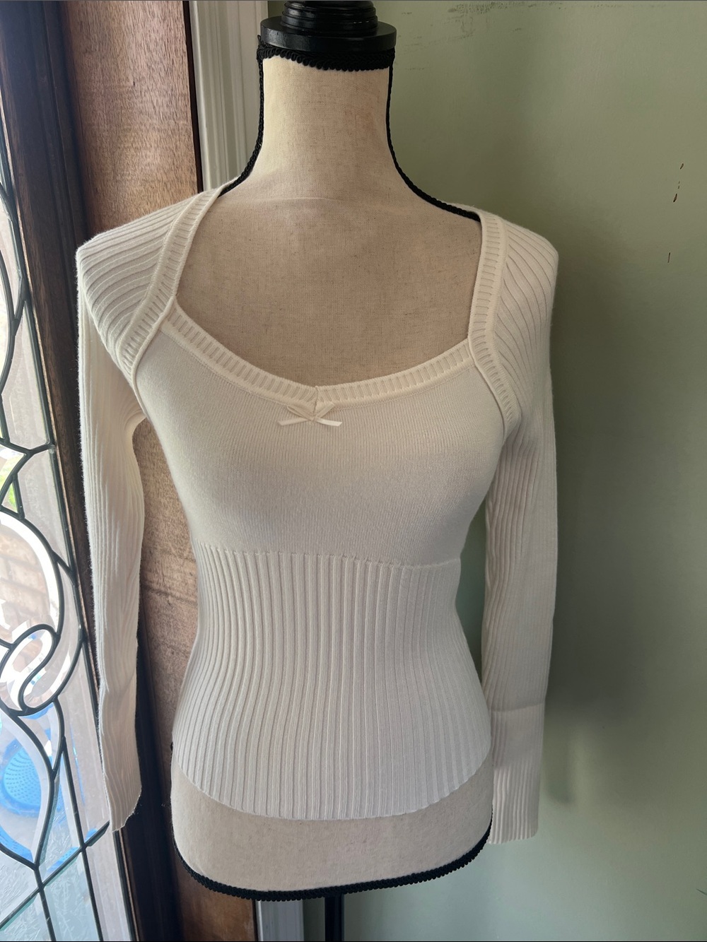 Willow & Wind Cream Ribbed Long-Sleeve Sweater with Square Neck and Bow Detail